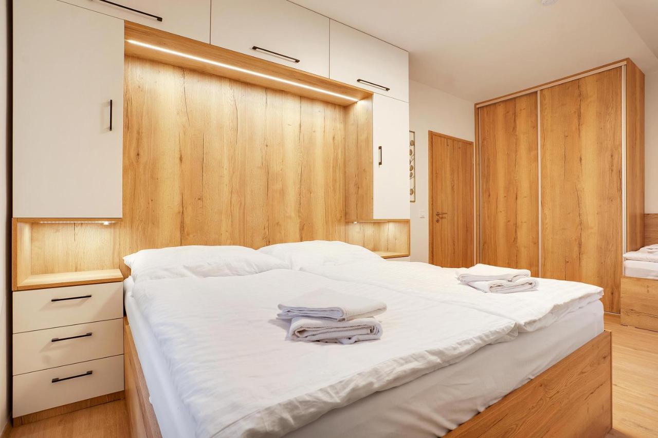 Apartamento Krusnohorske Strane Loučná pod Klínovcem Exterior foto