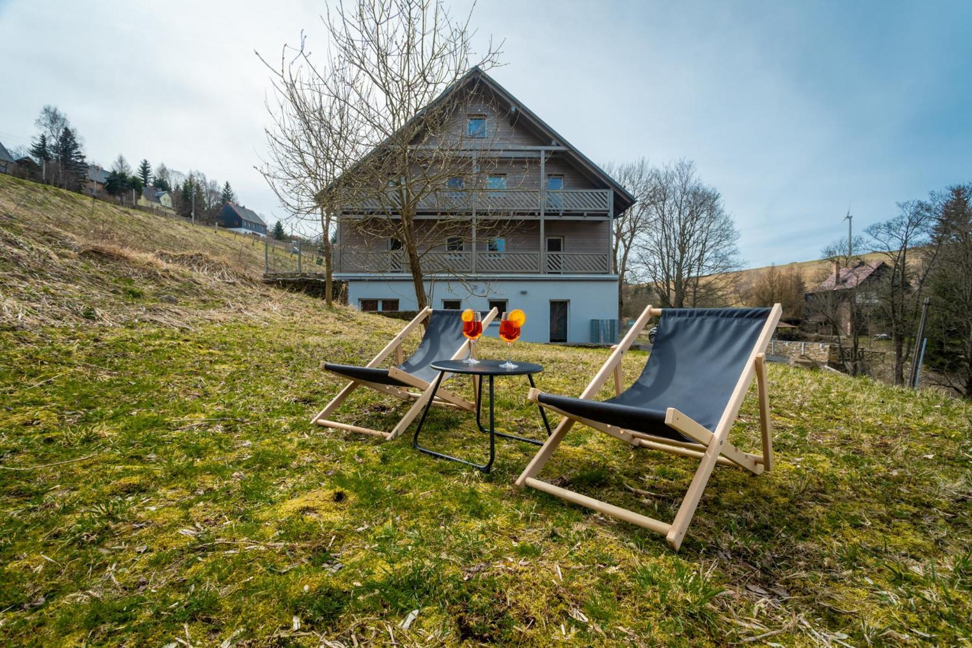 Apartamento Krusnohorske Strane Loučná pod Klínovcem Exterior foto